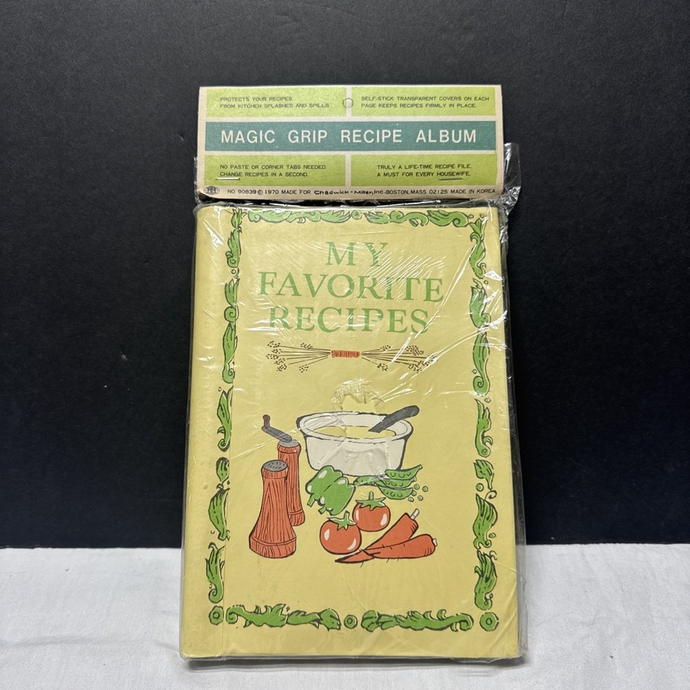 1970's Recipe Book My Favorite Recipes / Add your own New Album Old Stock vtg